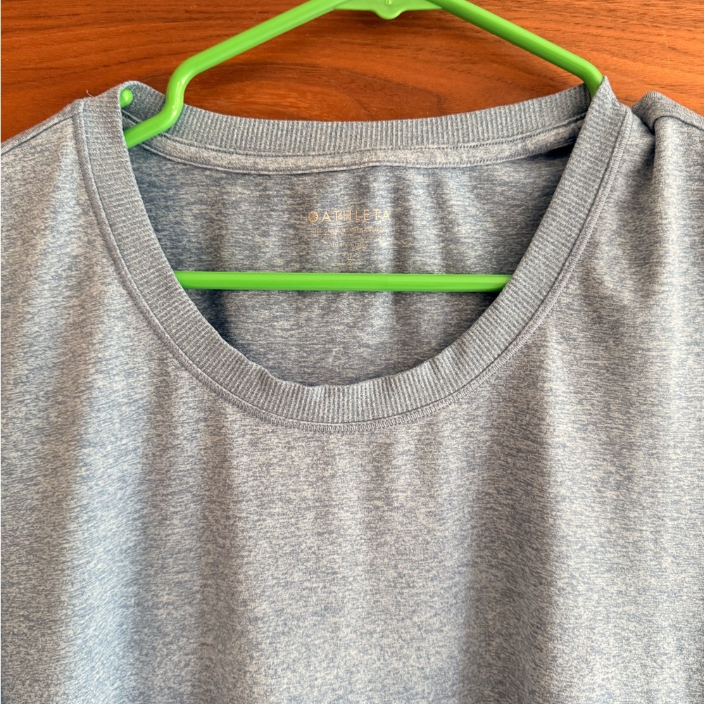 Athleta Uptempo tee size L - Picture 3 of 8
